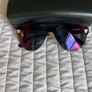 Versace | Accessories | Womens Versace Sunglasses Redpurple  display picture 2